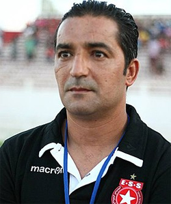 عماد بن يونس