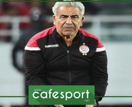 كورونا يحرم فوزي البنزرتي من السفر مع الوداد إلى جنوب افريقيا