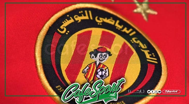 يجدّد عقد نجمه الجزائري 02
