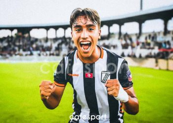 قرر اللاعب يوسف بشة مقاضاة النادي الصفاقسي من أجل المطالبة بفسخ عقده مع الفريق، بعد وصول المفاوضات بين الطرفين لطريق مسدود. ويطالب بشة بالترفيع في الأجر المالي الذي يتقاضاه قبل تجديد العقد، بينما يرى فريق عاصمة الجنوب أن مطالبه المادية مجحفة